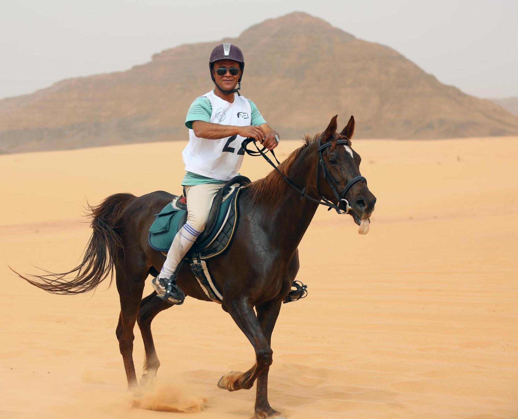 Отель Wadi Rum Caeser Camp Экстерьер фото