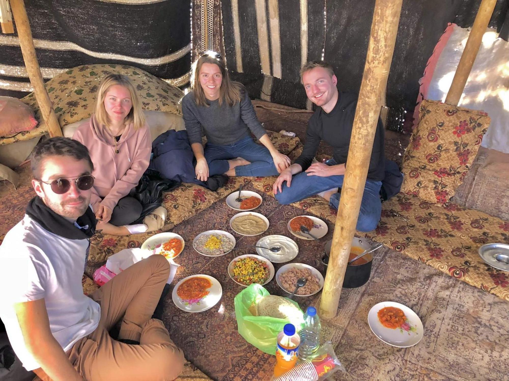 Отель Wadi Rum Caeser Camp Экстерьер фото